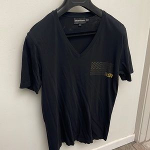 Vintage 1990s slim fit v neck Emporio Armani Blk/gold T-shirt M